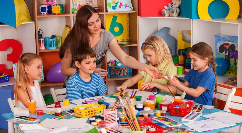 Profesional en expresión plástica y artística en la escuela infantil